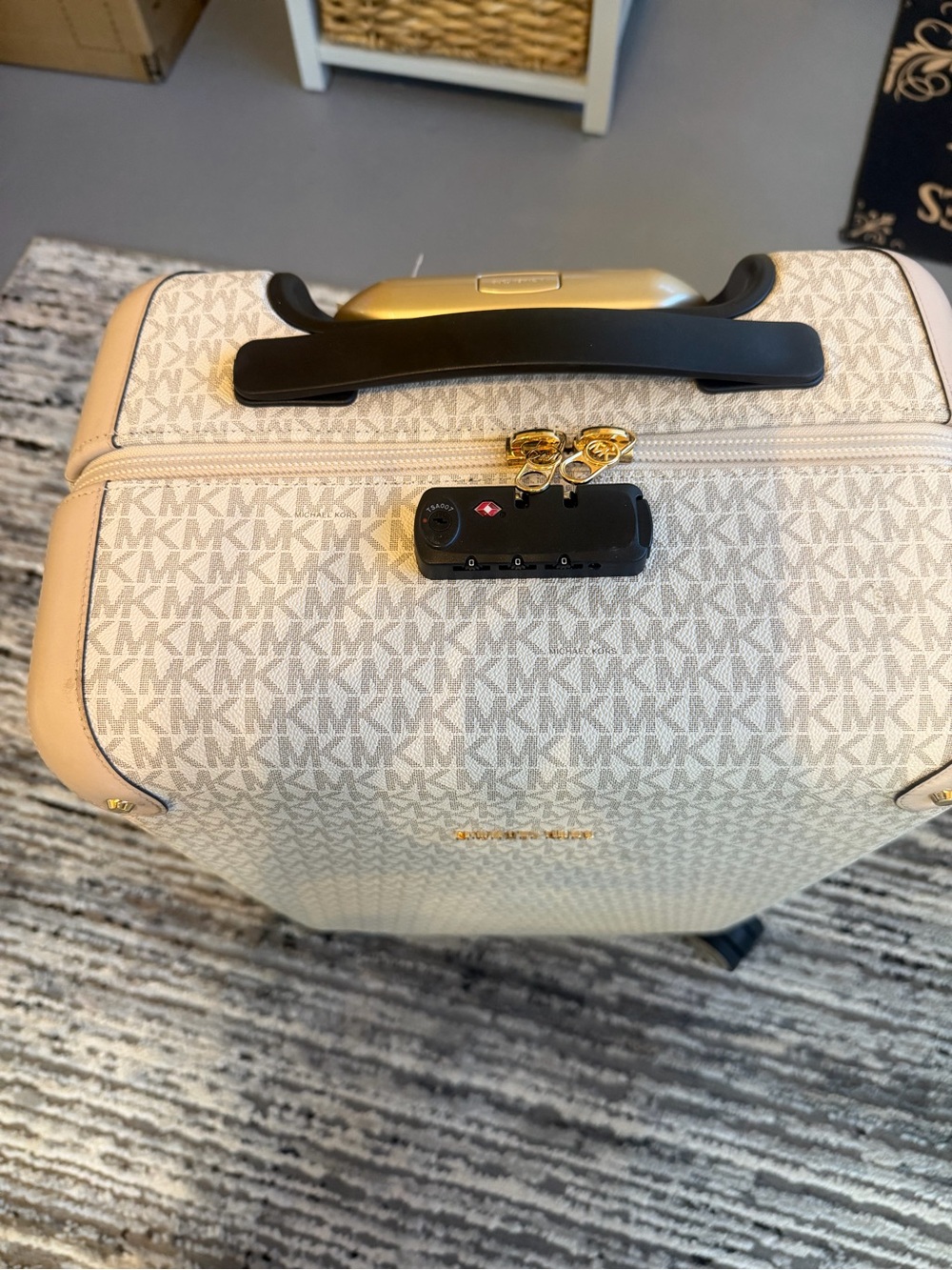 Michael Kors Cream Logo-Print Rolling Suitcase with Matching Carryall - Picture 14 of 16